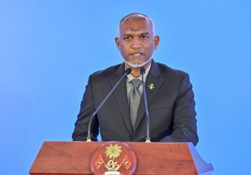 000_33KZ7R8