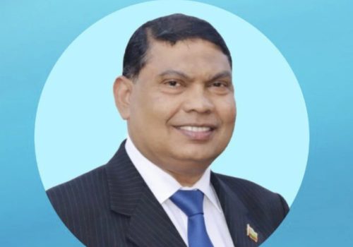 ފެނަކަ ކޯޕަރޭޝަންގެ އެމްޑީގެ މަޤާމަށް އަފީފު