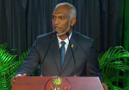ރައީސުލްޖުމްހޫރިއްޔާ ޑރ. މުހައްމަދު މުއިއްޒު