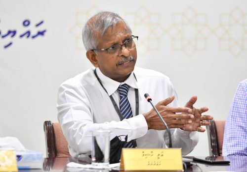 އެމްއެމްއޭގެ ގަވަރުނަރު އަލީ ހާޝިމް -- ފޮޓޯ: ރައްޔިތުންގެ މަޖިލިސް