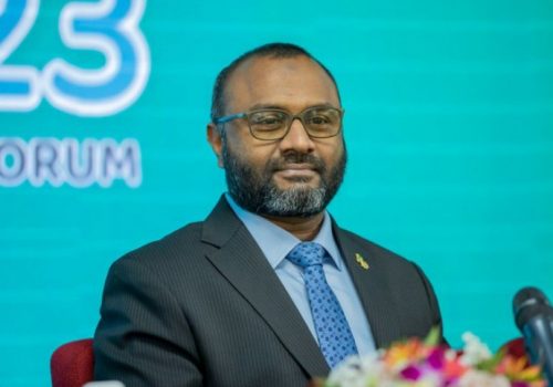 ފޮޓޯ: އެޑިޝަން.އެމްވީ