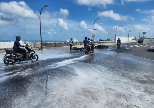 ބްރިޖް ކައިރިން މާލެ-ހުޅުމާލެ ގުޅޭ 
 ހިސާބަށް އުދަ އަރަމުންދަނީ
