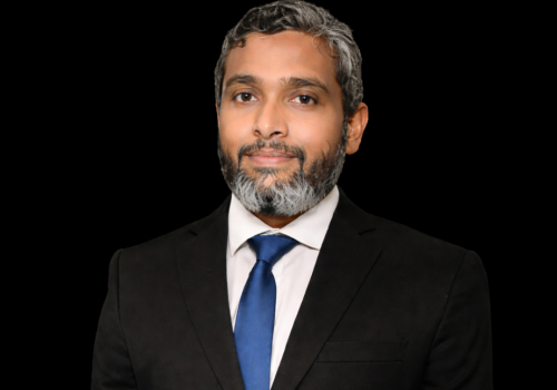 އެމްޑަބްލިއުއެސްސީގެ ޑީއެމްޑީ އިބްރާހިމް ޝާހިދު -- ފޮޓޯ: ދި ޕްރެސް