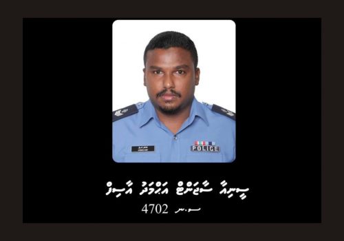 ދިވެހި ފުލުހުންގެ ޚިދުމަތުގެ ސީނިއާ ސާޖަންޓް އަލްމަރްހޫމް އަޙްމަދު އާސިފް -- ފޮޓޯ: ސަން
