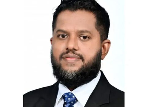 މަސްވެރިކަމާއި ދަނޑުވެރިކަމާއި ކަނޑުގެ ވަސީލަތްތަކާ ބެހޭ ވުޒާރާގެ ޑެޕިއުޓީ މިނިސްޓަރު މުޙައްމަދު ޔަސީން -- ފޮޓޯ: ދި ޕްރެސް