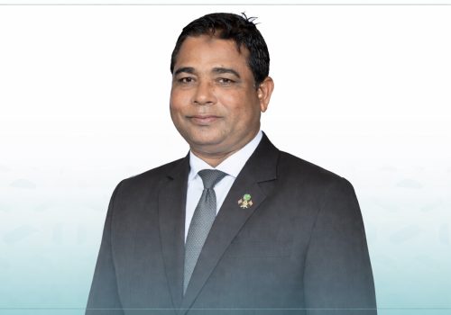 ލްއުސްތާޒް މޫސާ ފަތުޙީ އާދަމް---ފޮޓޯ:ވިކިޕިޑިއާ