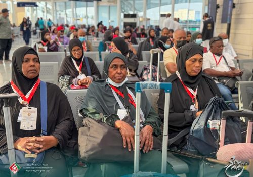 ހައްޖުވެރިންގެ ދެވަނަ ގްރޫޮޕް ރާއްޖެ އައުމަށް އެއާޕޯޓުގައި -- ފޮޓޯ: ހައްޖު ކޯޕަރޭޝަން