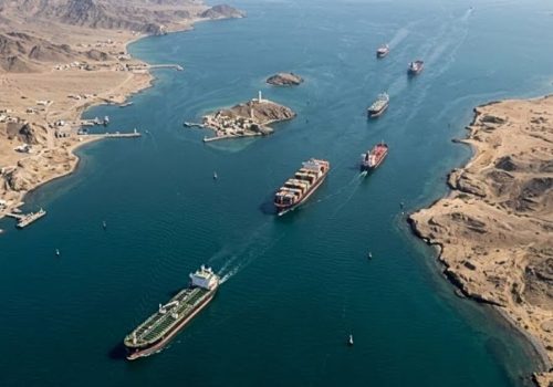 strait-of-Hormuz-13
