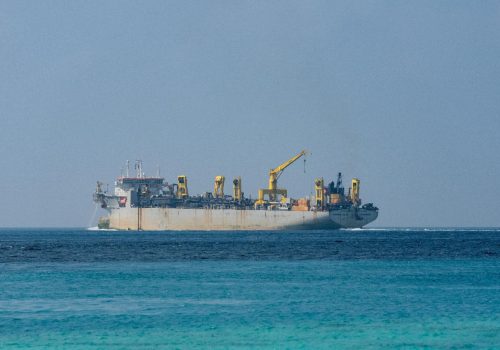 ކޯސްޓްގާޑްގެ އުޅަނދެއް ކަނޑުމަތި - އެމްއޭސީއެލް